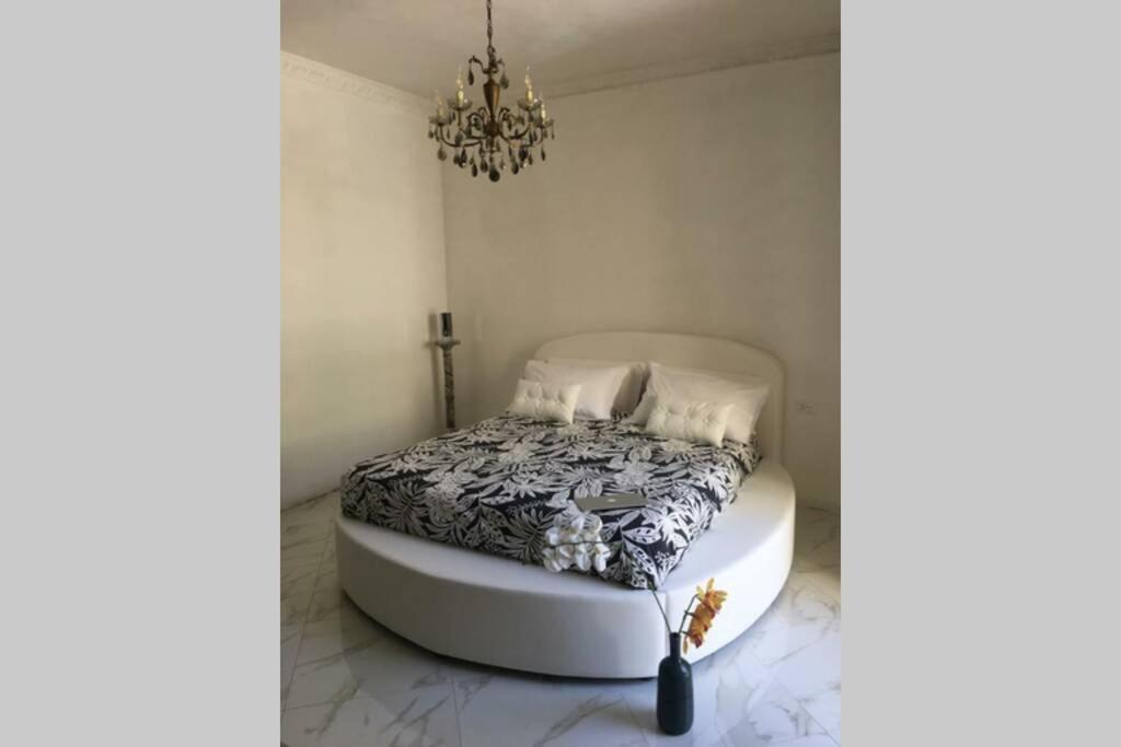 Terrazzo Esclusivo Con Zona Solarium Da 200 Mq Lägenhet Valderice Exteriör bild